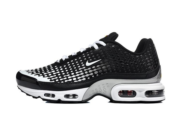 NIKE TN