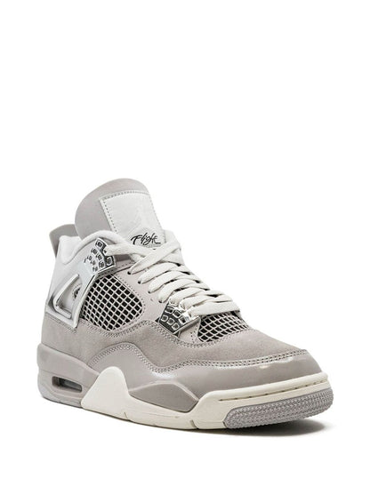 AIR JORDAN RETRO 4