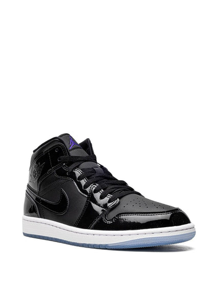 AIR JORDAN 1