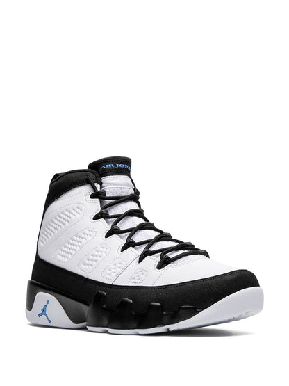 AIR JORDAN RETRO 9