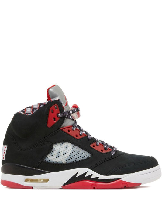 AIR JORDAN RETRO 5