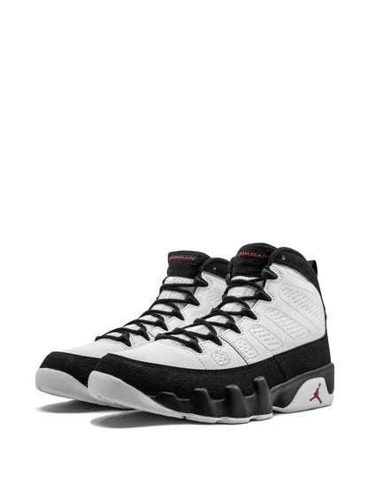 AIR JORDAN RETRO 9