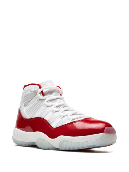 AIR JORDAN RETRO 11