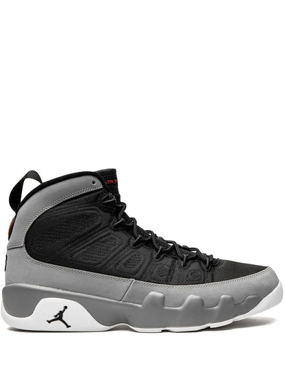 AIR JORDAN RETRO 9