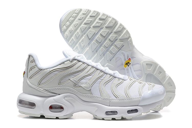 NIKE TN