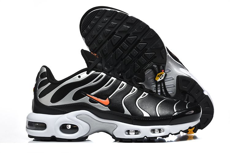 NIKE TN