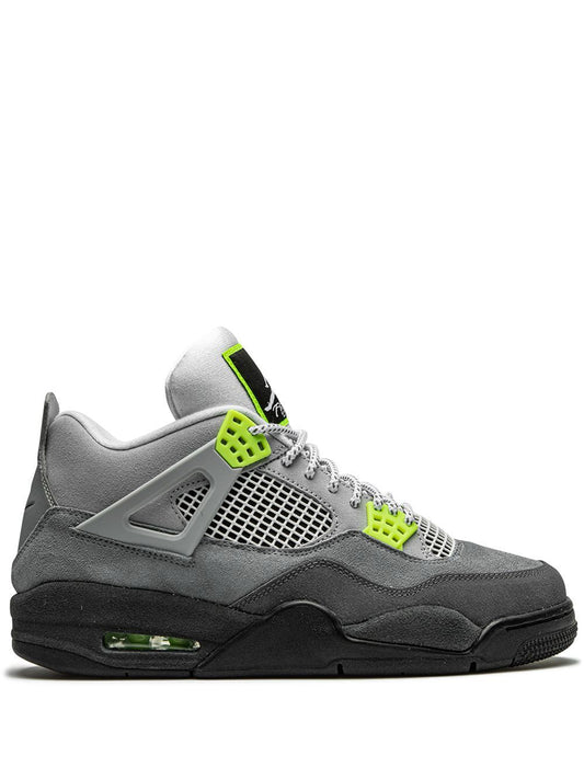 AIR JORDAN RETRO 4