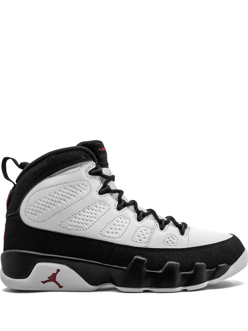 AIR JORDAN RETRO 9