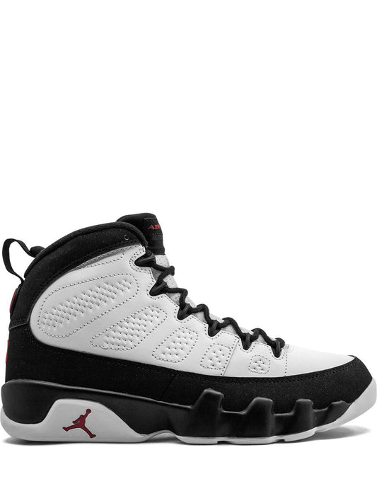 AIR JORDAN RETRO 9