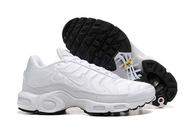 NIKE TN