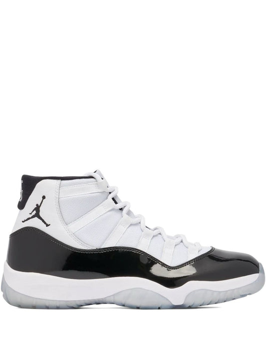 AIR JORDAN RETRO 11