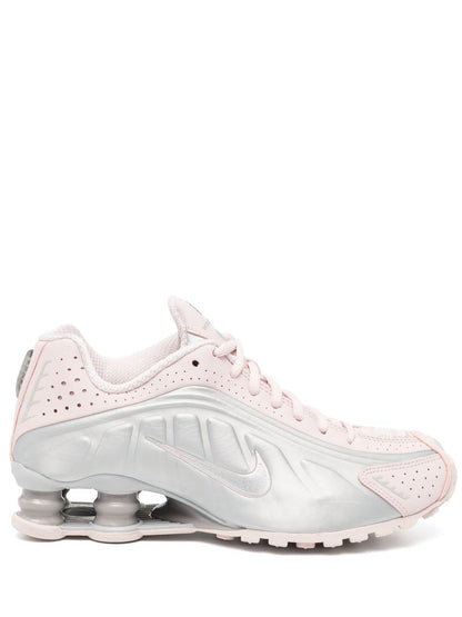 NIKE SHOX R4